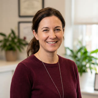 Laura Bennett, chargée de la Conformité & Réglementation au sein de Quotévalure